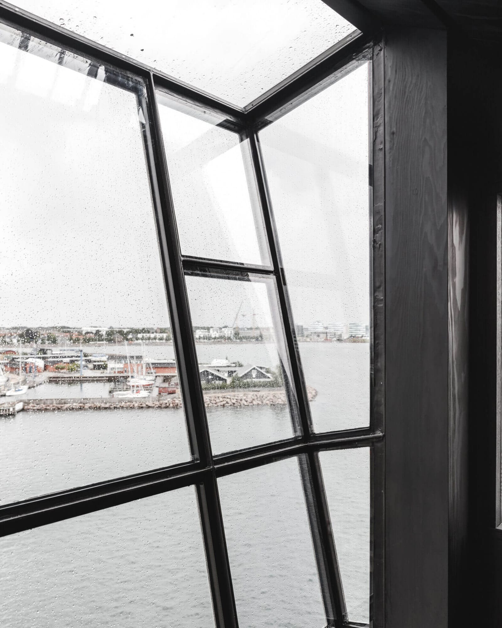 The window over the Nordhavn marina