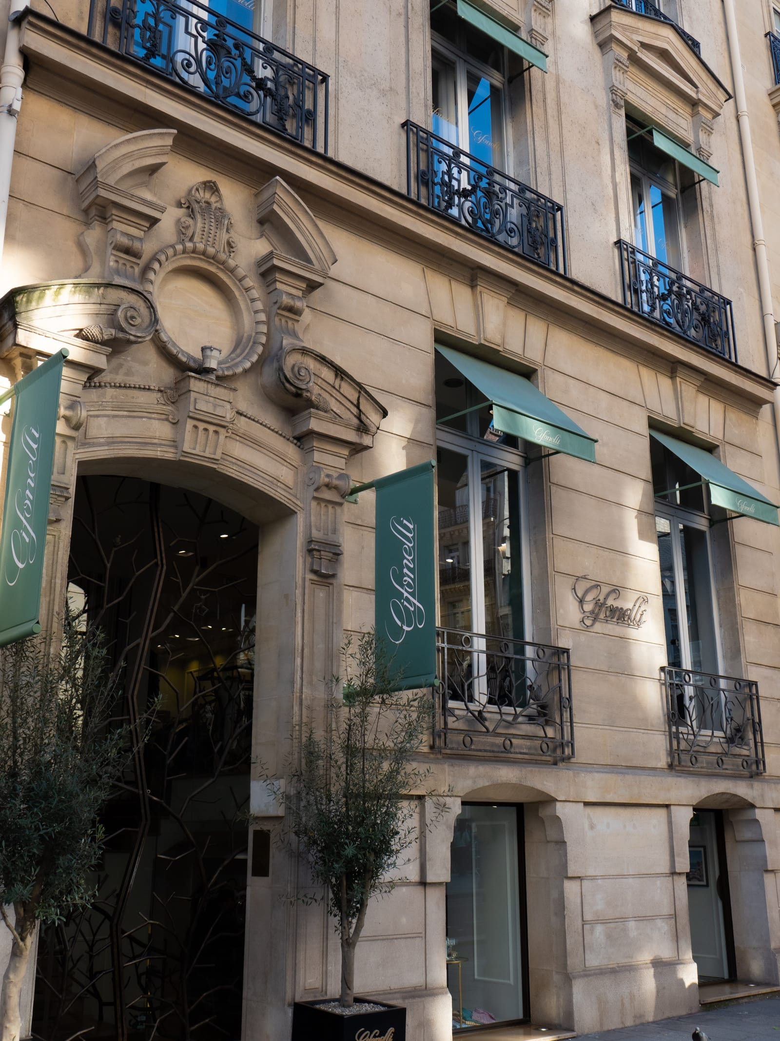 The house front in Paris