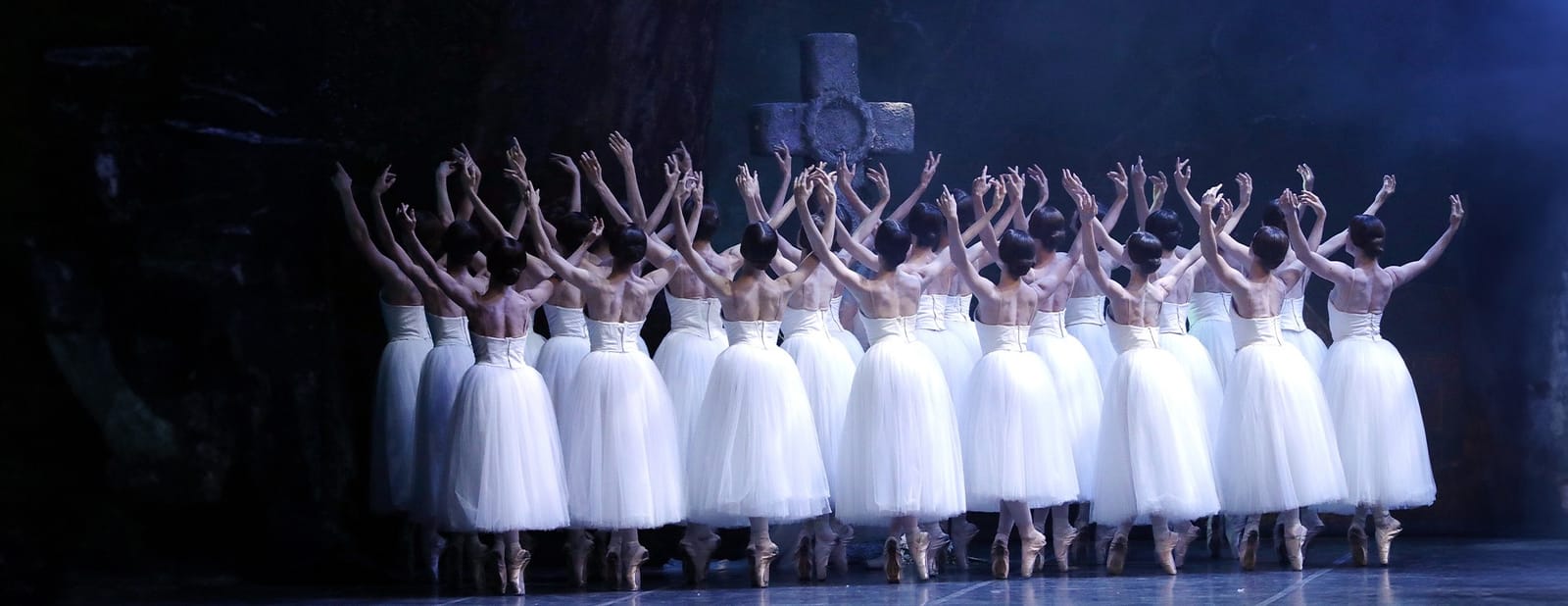 The Wilis in the second act at La Scala