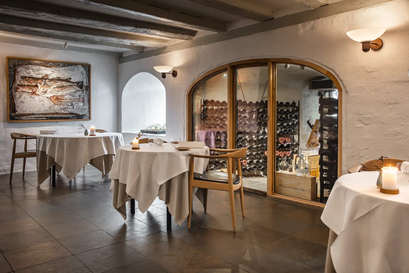 The gourmet dining room in the vaulted cellar