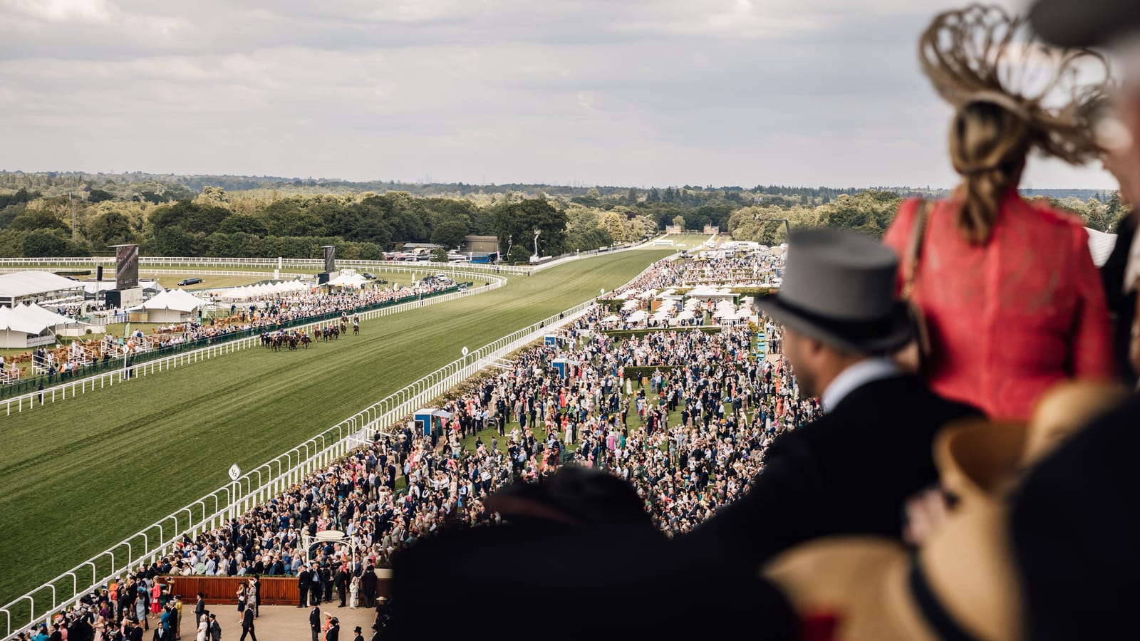 The straight mile from the grandstand