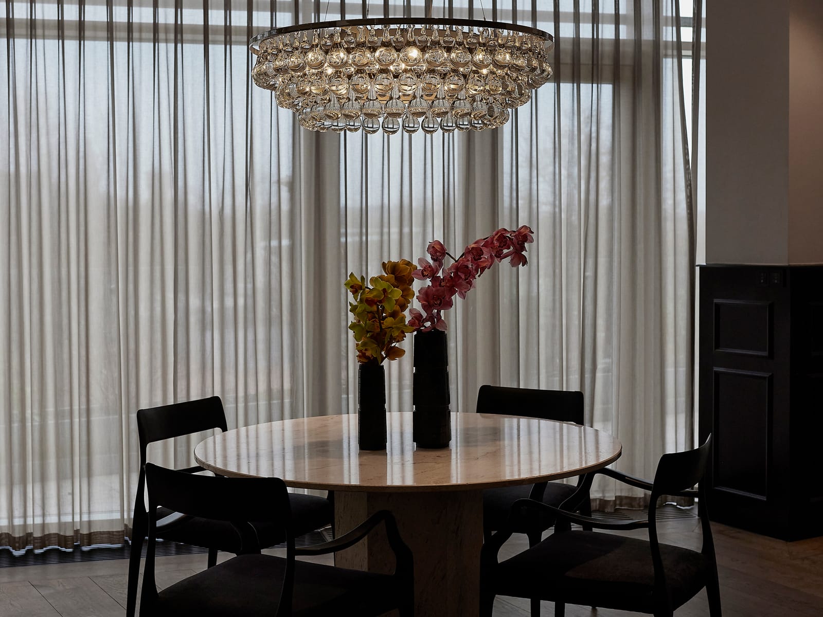 Dining table at the terrace windows