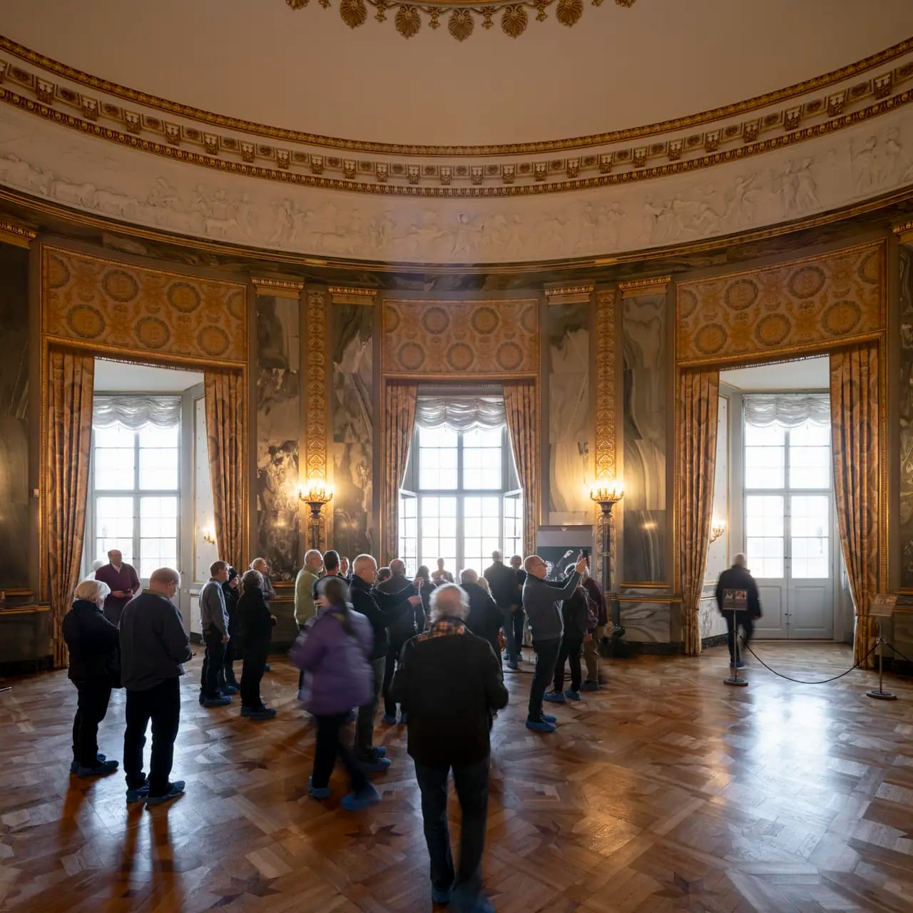 A guided group in the Royal Reception Rooms