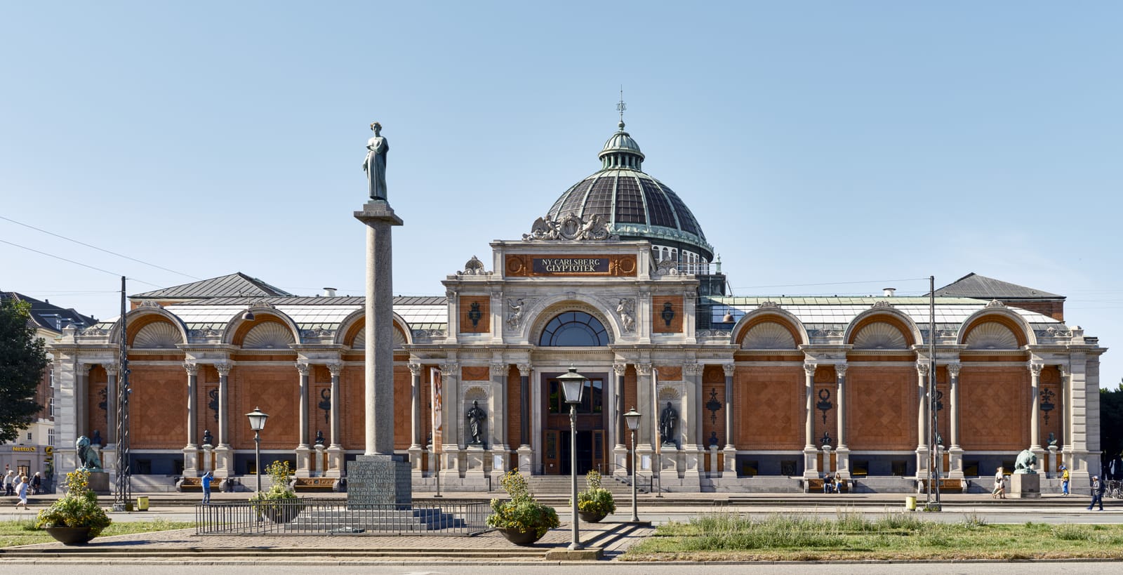 The Glyptotek on Dantes Plads