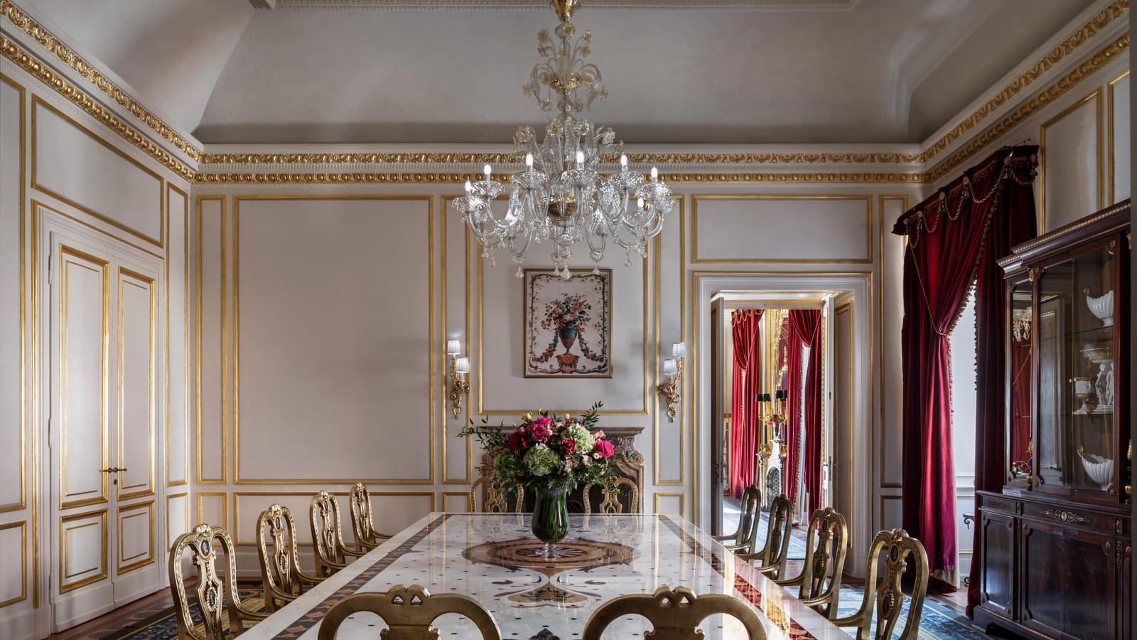 The dining room for 12
